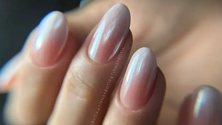 Avrupa Birliği'nden Jel Tırnak Yasağı: Sağlık Riski Nedeniyle TPO Kullanımı Durduruldu