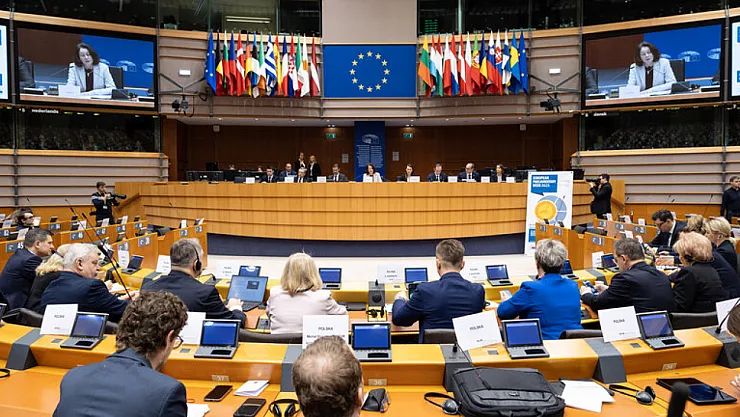 Avrupa parlamentosu saldırıyı kınamayı reddetti