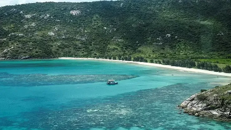 Avustralya'da Korkunç Olay: Issız Adada Unutulan 80 Yaşındaki Kadın Turist Ölü Bulundu