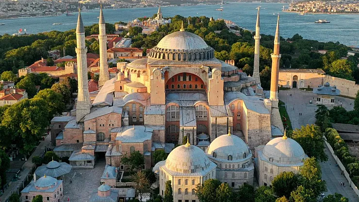 Ayasofya-i Kebir Camii Yapay Zekâ Destekli Sistemlerle Korunuyor