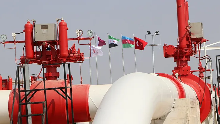 Azerbaycan Doğalgazı Türkiye Üzerinden Suriye'nin Humus Kentine Ulaştı