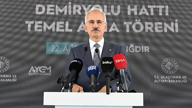 Bakan Uraloğlu'ndan Hız İhlali Açıklaması: 'Kendimi İhbar Ettim'