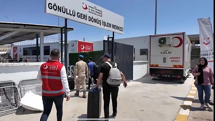 Bakan Yerlikaya duyurdu! İşte ülkelerine dönen Suriyeli sayısı...