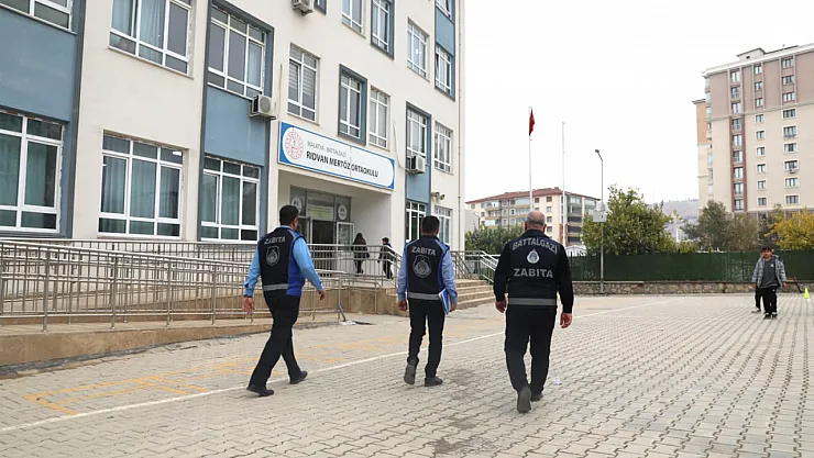 Battalgazi Belediyesi'nde Hizmetler Eş Zamanlı Sürüyor