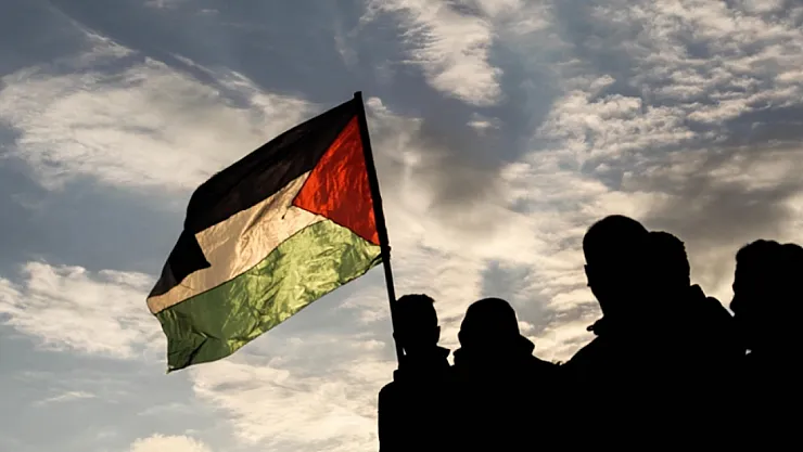 BM'de Tarihi An: Filistin Devleti Tanındı