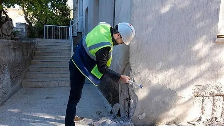 Çekiçle 5 dakikada hasar tespiti devri bitti!