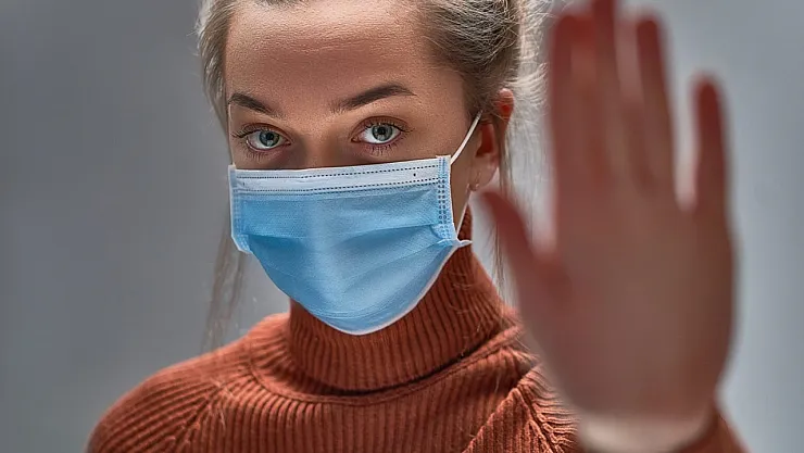 COVID-19, Damar Yaşlanmasını Hızlandırıyor: Kadınlar Daha Fazla Etkileniyor