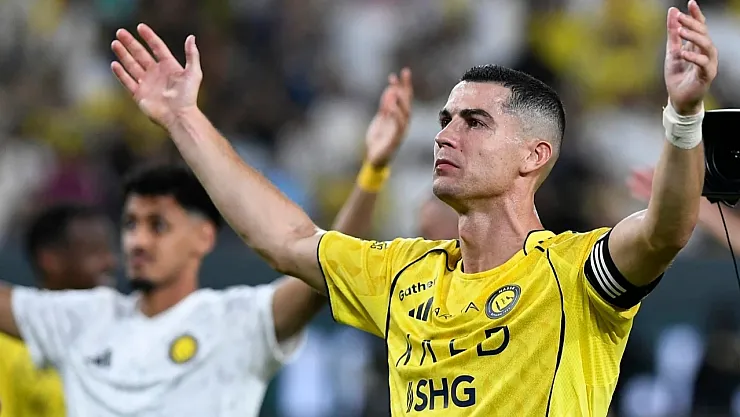 Cristiano Ronaldo Durmuyor! Al Nassr, Al Fayha'yı Son Dakikalarda Devirdi