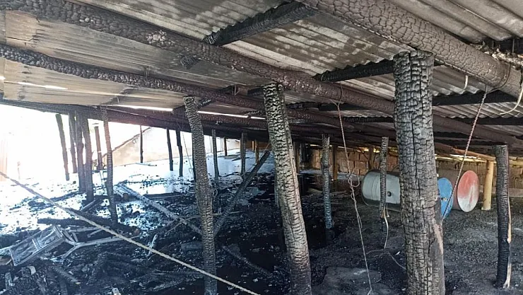 Darende'de çatı yangını korkuttu