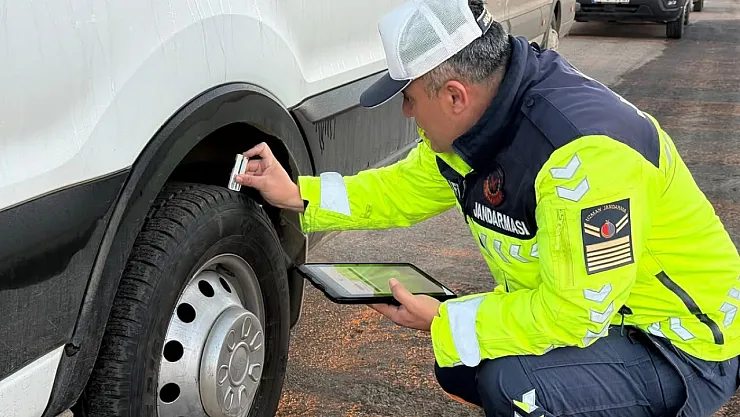 Doğanşehir'de Kış Lastiği Denetimi Başladı