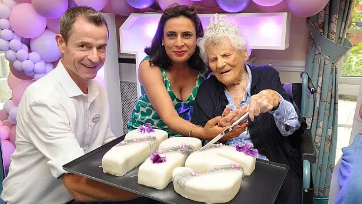 Dünyanın Yaşayan En Yaşlı İnsanı: Ethel Caterham 116 Yaşında