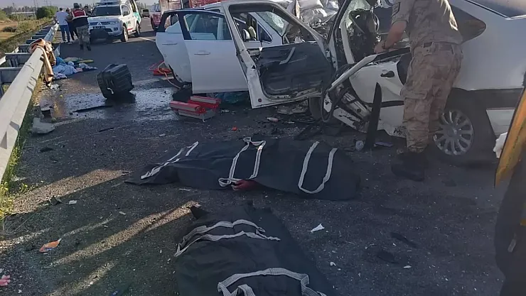 Erzurum-Tortum Yolu Kan Gölüne Döndü: Şerit İhlali Dört Can Aldı