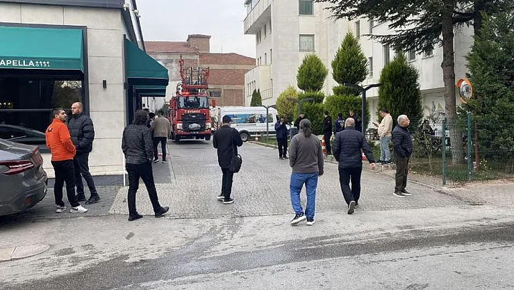 Eskişehir'de Otel Yangın Korkusu! 152 Kişi Tahliye Edildi, Alevler Son Anda Durduruldu