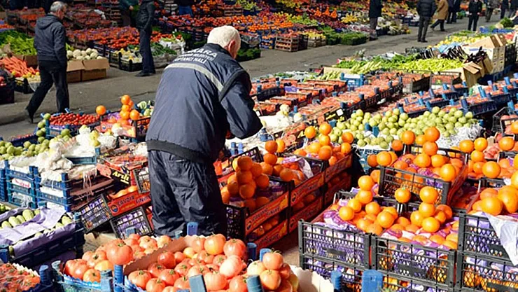 Fahiş Fiyatlara Karşı Yeni Düzenleme: Hal Yasası Değişiyor, Bakanlık Harekete Geçti
