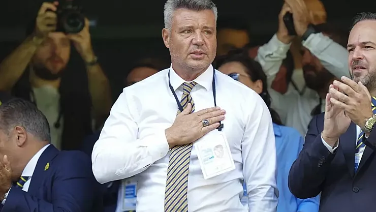 Fenerbahçe'nin Yeni Başkanı Sadettin Saran Oldu! Tarihi Seçimde Büyük Heyecan