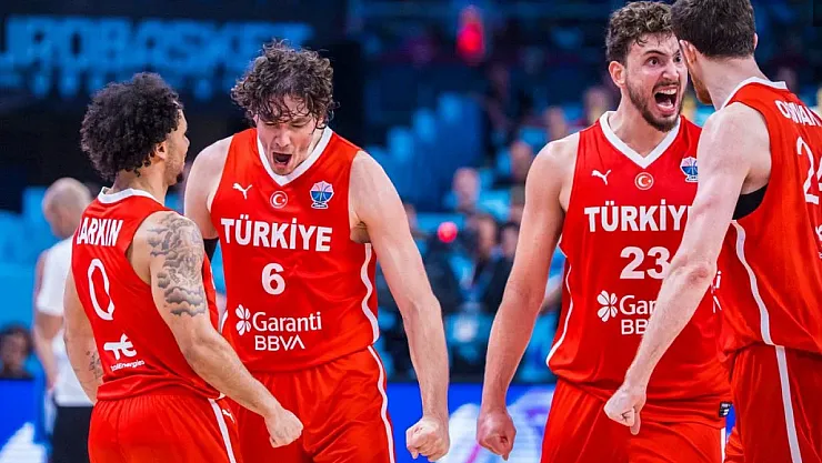 Galata Kulesi'nde 12 Dev Adam Coşkusu Yaşanacak