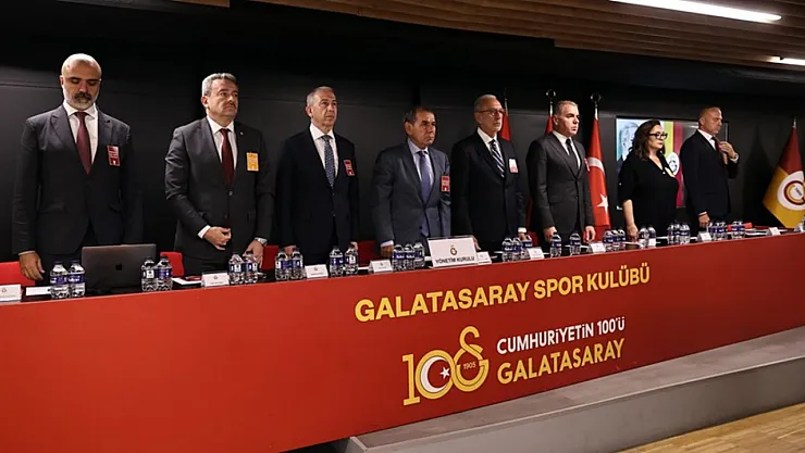 Galatasaray'da Genel Kurul Heyecanı: Dursun Özbek Döneme Damga Vurdu