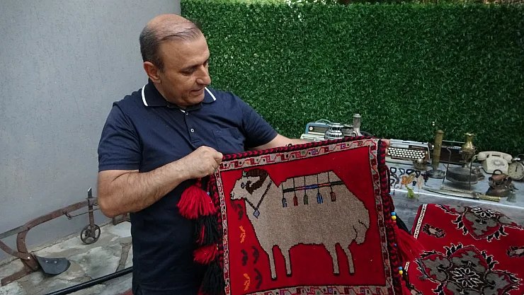 Hobi olarak başladığı antika tutkusu koleksiyona dönüştü