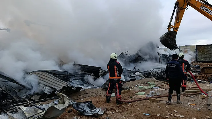 İkizce TOKİ Şantiyesinde Yangın Paniği