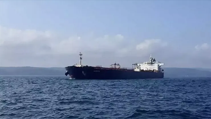 İstanbul Açıklarında Tanker Gemisinde Zehirlenme Faciası: 1 Ölü, 2 Kişi Hastanede