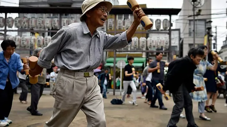 Japonya'da 100 Yaş Üstü Nüfusta Rekor: 100 Bine Yaklaştı