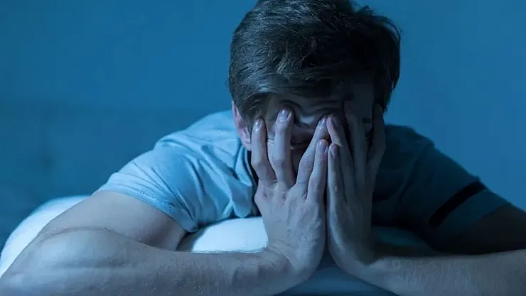 Kalitesiz Uyku Beyni Hızla Yaşlandırıyor: Uzmanlardan Çarpıcı Uyarı