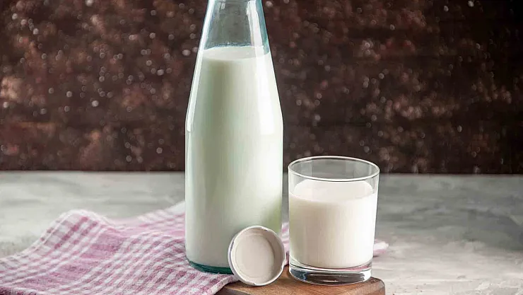 Kalp Sağlığı İçin Hangi Süt Daha Faydalı? Az Yağlı mı Tam Yağlı mı?