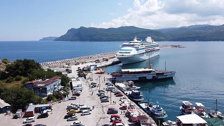 Kruvaziyer Turizminin Karadeniz Lideri: Amasra 3 Yılda 106 Bin Turist Ağırladı