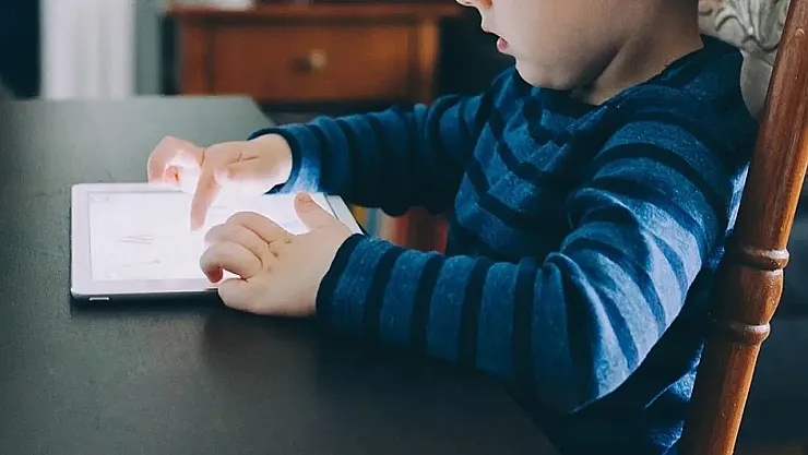 KVKK'den Velilere Uyarı: Çocukların Kişisel Verileri İçin Dijital Güvenlik Tedbirleri