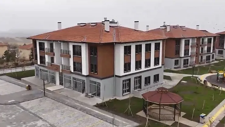 Malatya Arguvan'da Konut Teslimi Başladı! 57 Daire Hak Sahiplerinde