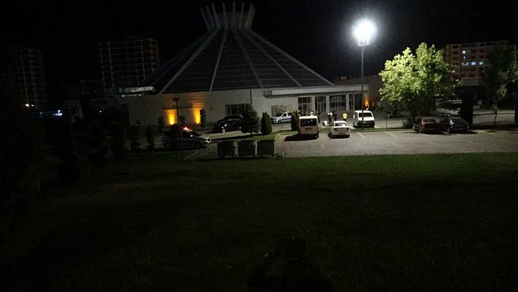 Malatya'da bıçaklı kavga: 1 yaralı