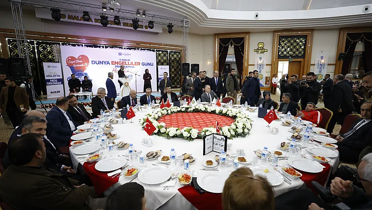 Malatya'da Dünya Engelliler Günü Akülü Sandalye Desteği