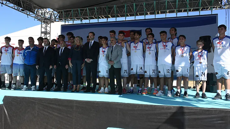 Malatya'da Gençler İçin Yeni Spor Tesisleri Hizmete Girdi