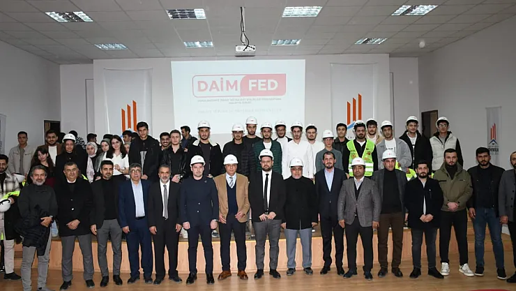 Malatya'da İnşaat Mühendisliği Öğrencilerine Mesleki Farkındalık Etkinliği