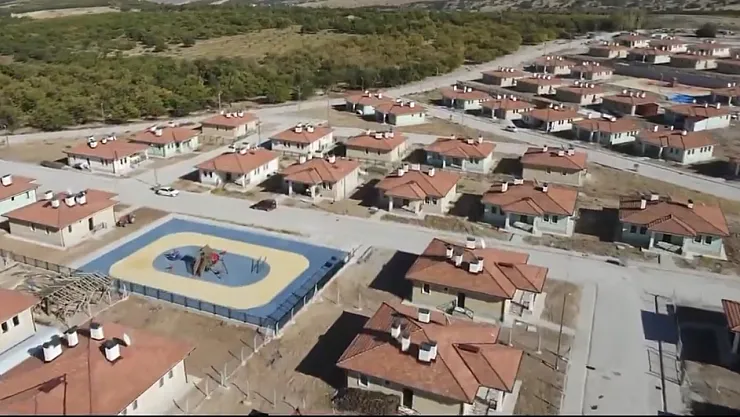 Malatya'da Kalıcı Konut Sevinci: 117 Köy Evi Teslim Edildi