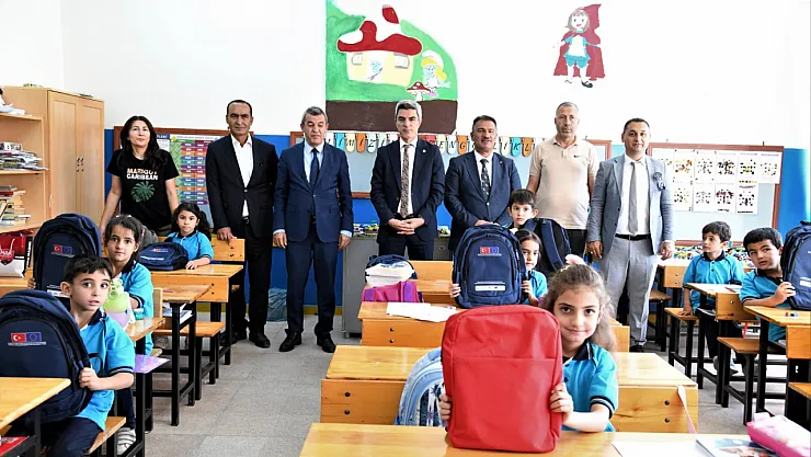 Malatya'da kırsaldaki öğrencilere eğitim desteği