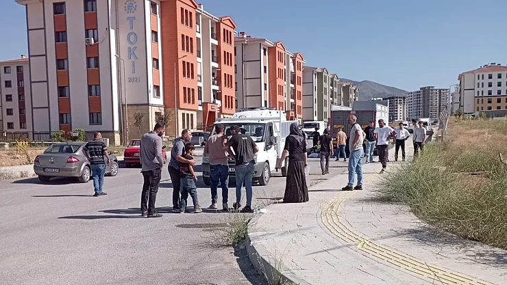 Malatya'da minibüs devrildi: 4 kişi yaralandı