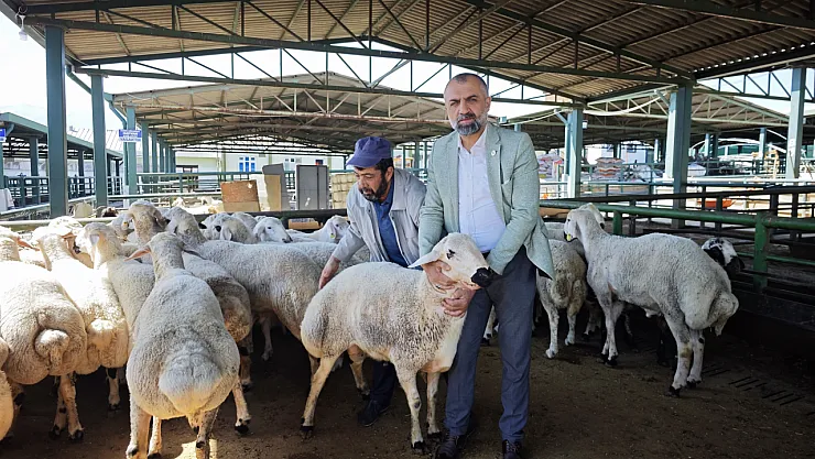 Malatya'da pazar hareketlendi fakat satışlar durgun