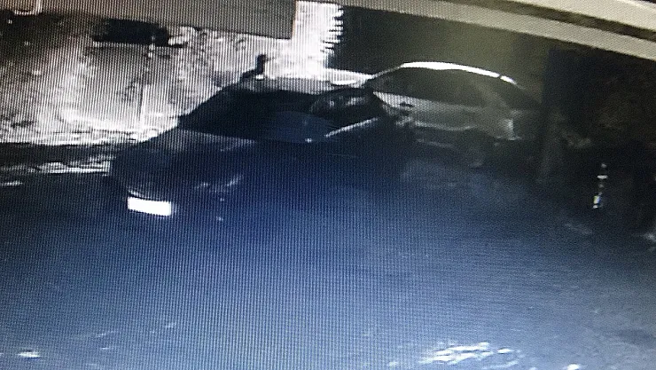 Malatya'da Sanayi Sitesinde Gece Yarısı Hırsızlık Girişimi Kamerada