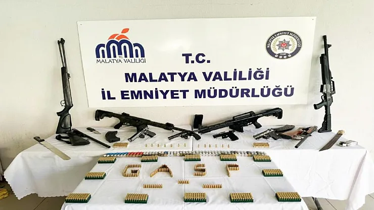 Malatya'da silah teşhiri yapan şüphelilere eş zamanlı operasyon: 29 gözaltı