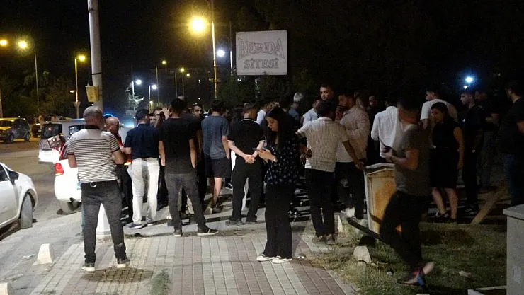 Malatya'da siyasi parti kavgası: : 1 yaralı