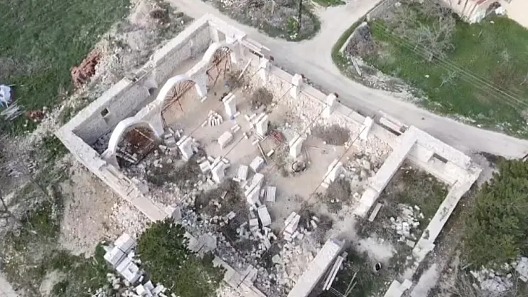 Malatya'da  tarihi cami 5 yıldır açılmayı bekliyor.