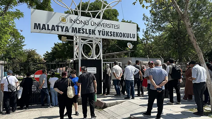 Malatya'da YKS'nin ikinci oturumu başladı