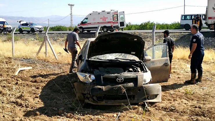 Malatya-Darende Yolunda Trafik Kazası: Siirt Emniyet Müdür Yardımcısı ve Ailesi Yaralandı
