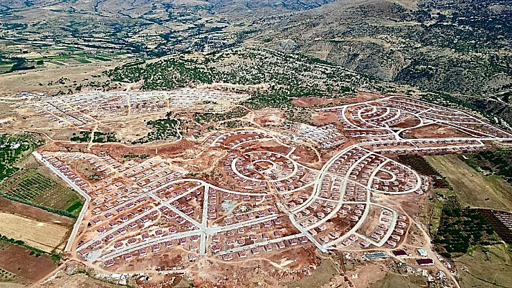 Malatya'nın Kırsalında 16 Bin Konutla Yeni Başlangıç