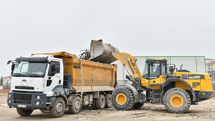 Malatya Yeşilyurt'ta Hafriyat Temizliği