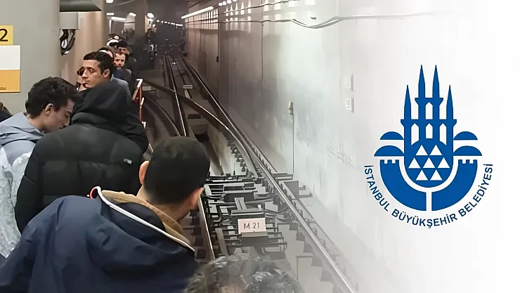 Metro Seferi Durdu, Yolcular Raylarda Yürümek Zorunda Kaldı