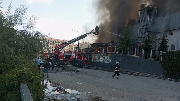 Milletvekili Ağbaba'nın işyerinde yangın