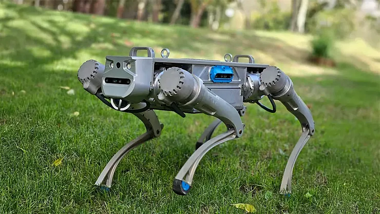Milli Teknoloji Hamlesinde Yeni Adım: Yerli Robot Köpek PROTEO Göreve Hazır