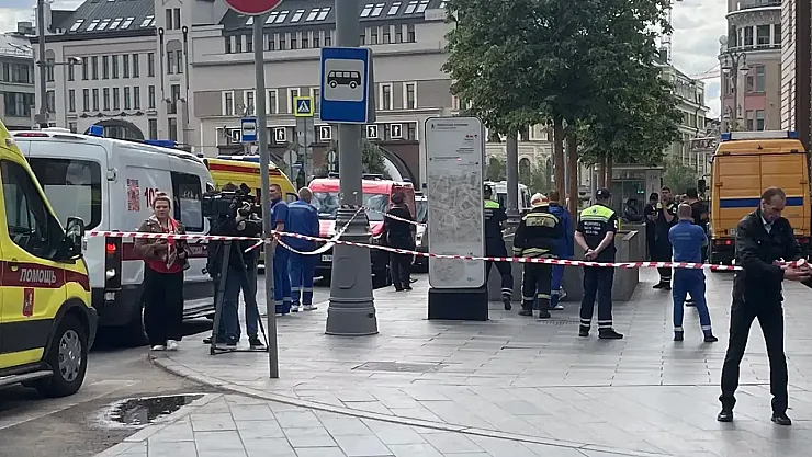 Moskova'da Tarihi Oyuncak Mağazasında Patlama: 1 Ölü